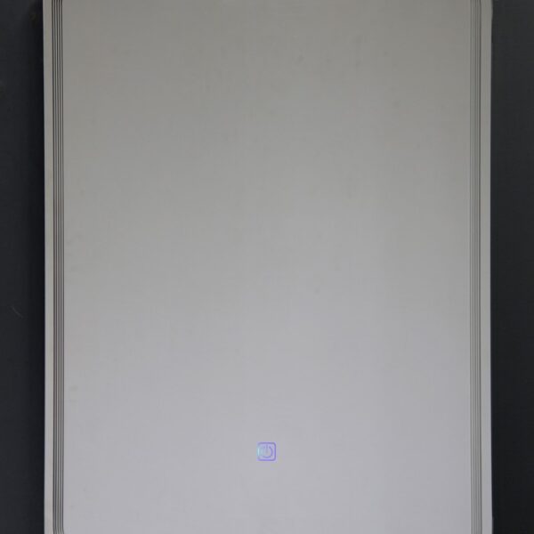 Oglinda LED dezaburire patrata 50x70 cm GLADYS
