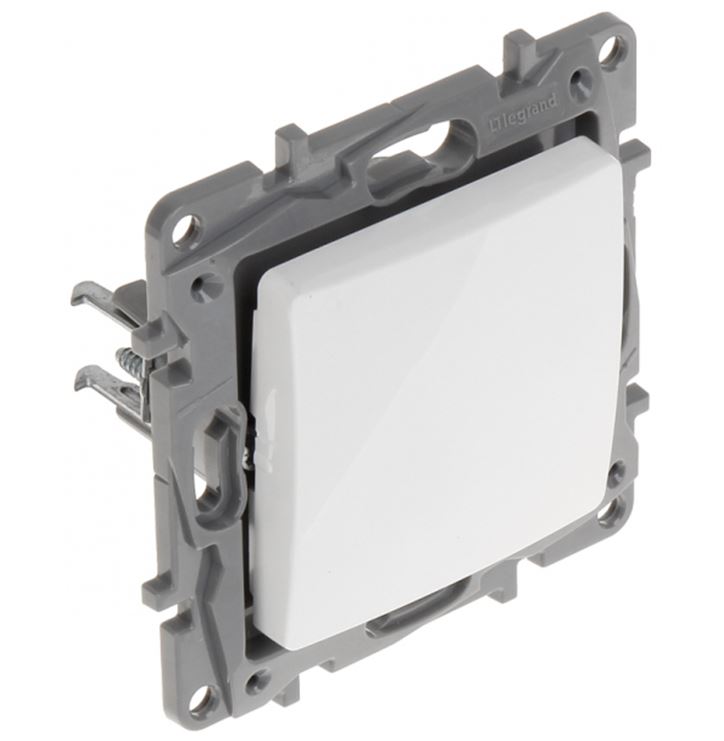 Intrerupator cruce LEGRAND NILOE 764504
